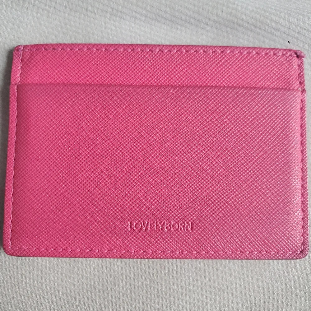 Pink credit card holder - Picture 2 of 3